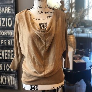 Halogen Tan 3/4 Sweater w/ button detail on back